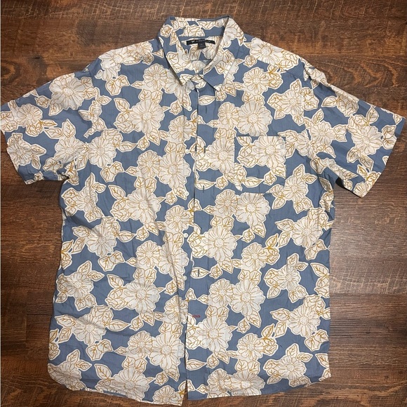 Cremieux Blue & Gold Floral Short Sleeve Size XL Button Up Shirt Tropical - Picture 1 of 4